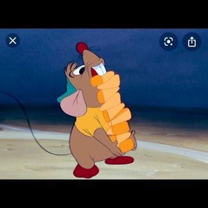 Meet your Posher, Ivette